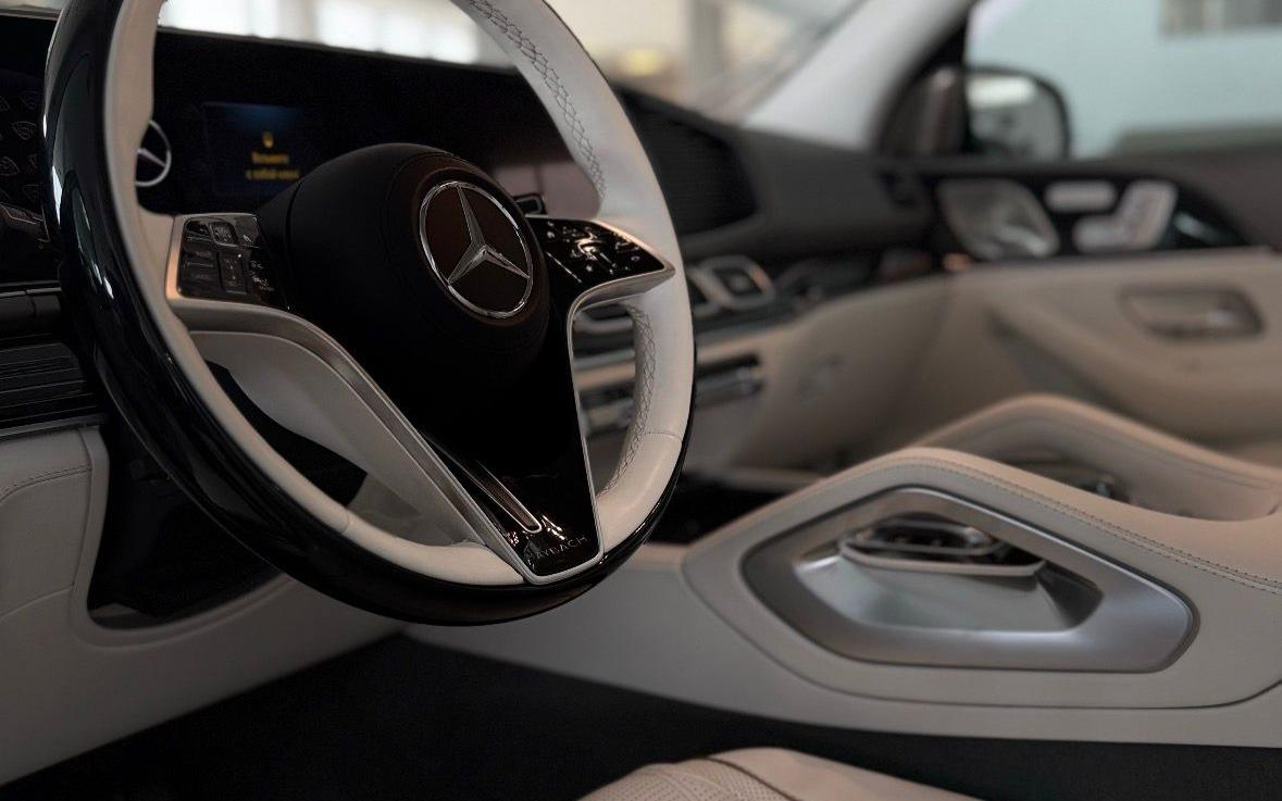  Mercedes-Benz Maybach GLS 11