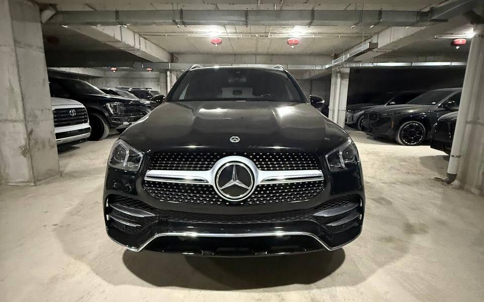 Mercedes-Benz GLE-Class 2