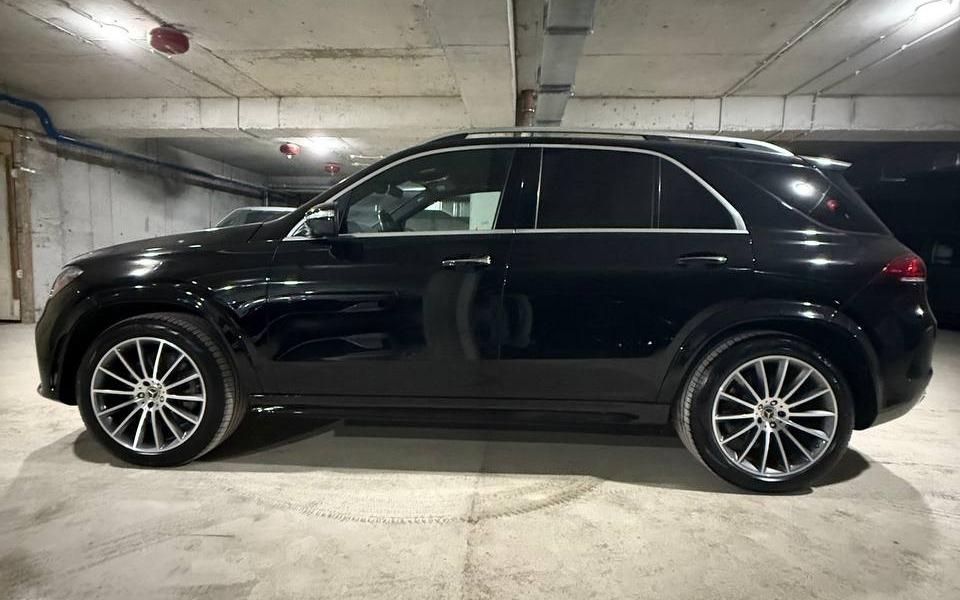 Mercedes-Benz GLE-Class 4