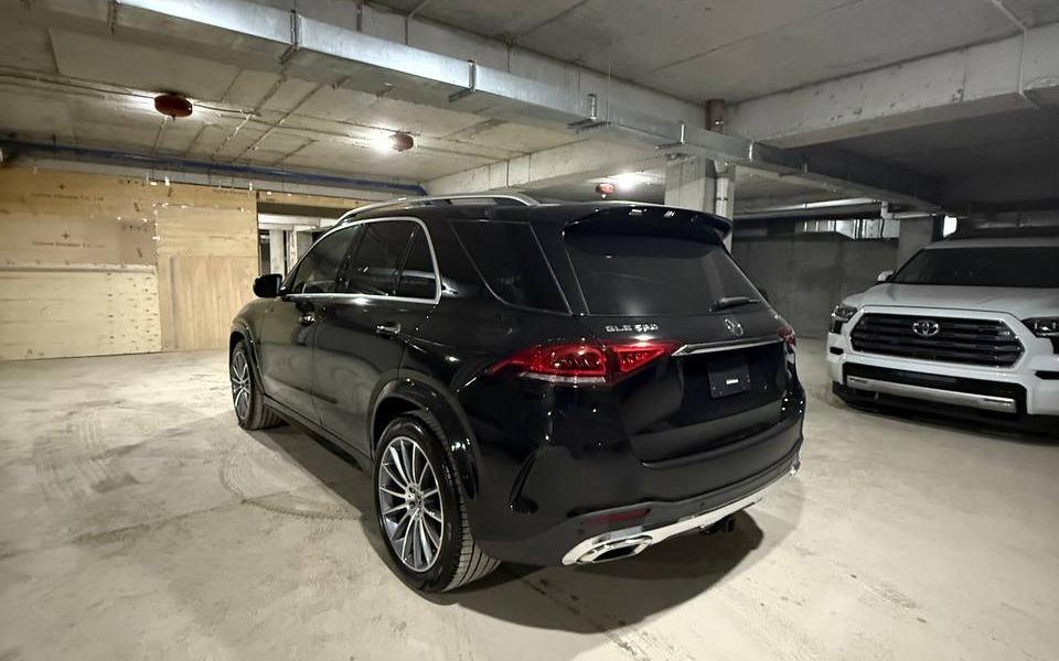 Mercedes-Benz GLE-Class 5